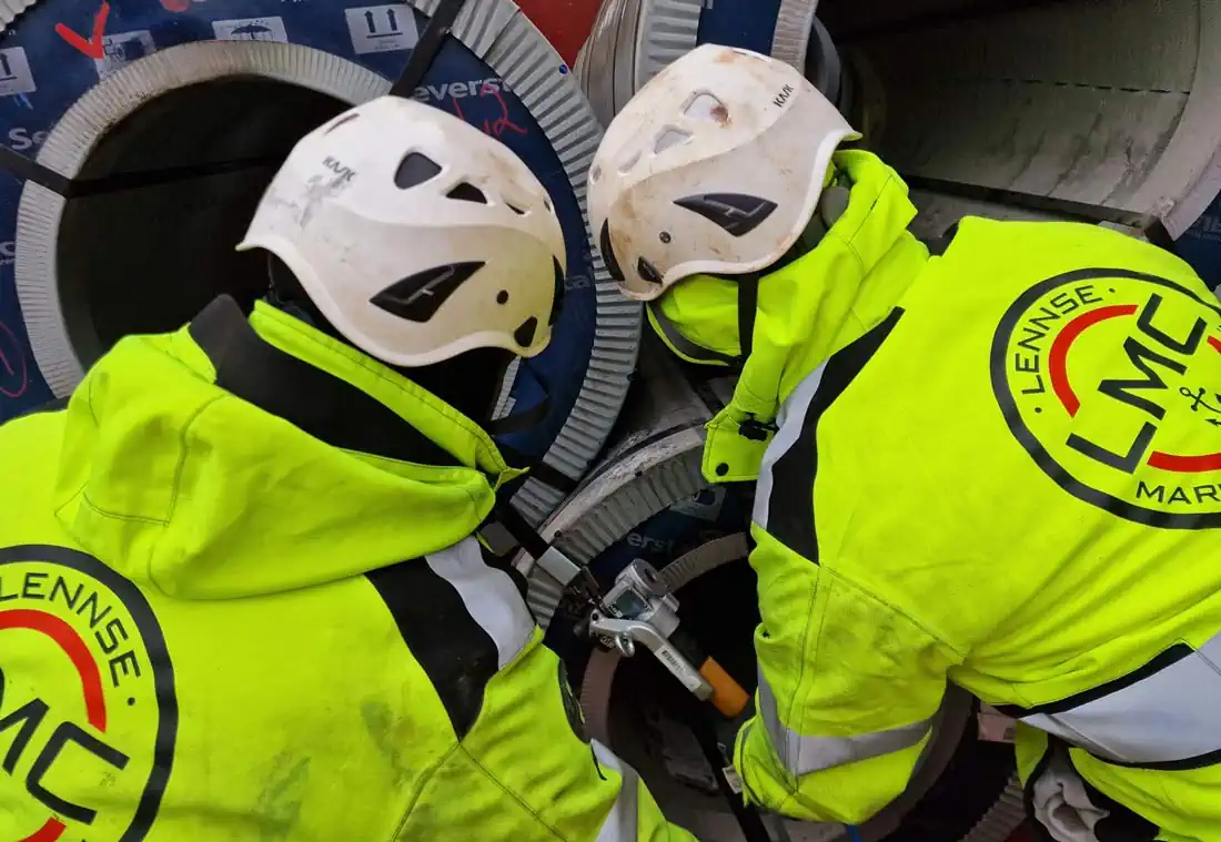 LMC Lashing team